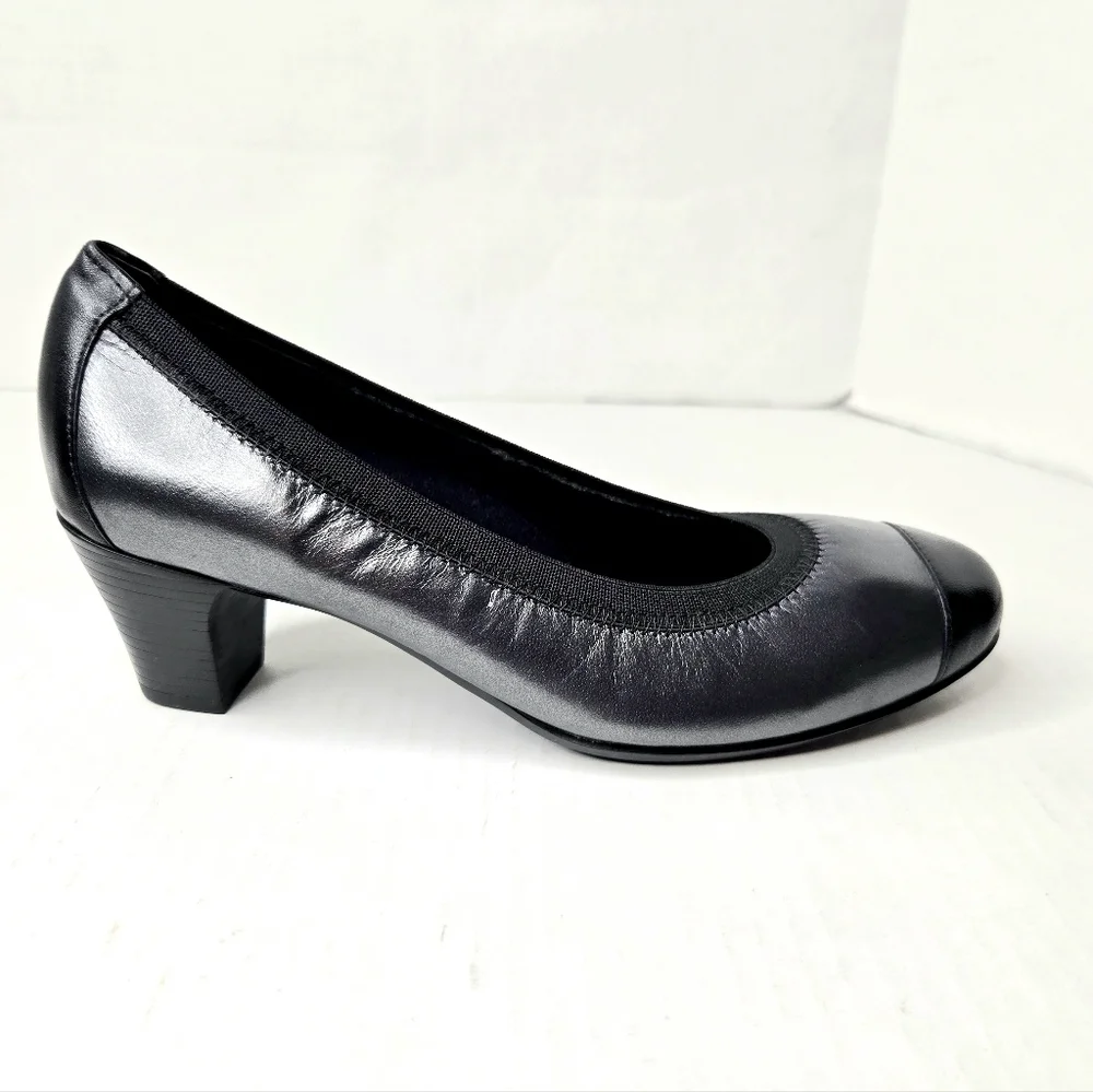 Munro American Leather Pumps. Gray/black. 6.5 W